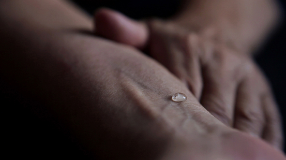 Ismaïl Bahri, « Ligne », Vidéo HD 16/9, 1 minute en boucle, 2012 | © Ismaïl Bahri