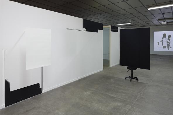 BBB centre d'art, Olivier Nottellet, exposition « Zone de ralentissement », vue d'exposition, 2015, crédit photo : Yohann Gozard