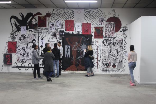 Visite de l'exposition collective « Freux Follets »