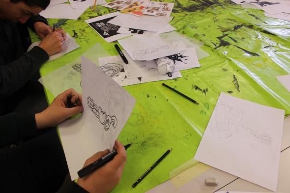 Atelier typorgraphie dans le cadre de l'exposition « Freux Follets »