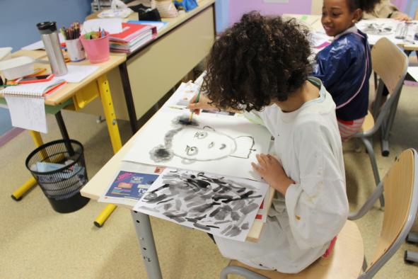 Atelier mené par Pauline Zenk avec les élèves de CE1 de l'école Montaudran, Passeport pour l'art 2018/2019 © BBB centre d'art