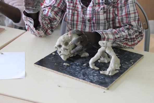 Séance 2 en classe, école Ancely, avec l'artiste Léo Sudre, BBB centre d'art 2020