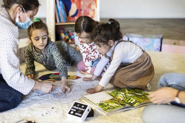 « À chacun·e son sens », un jeu de Julie Pécune et du BBB centre d'art, design graphique Margot Criseo, créé dans le cadre d’un « Été apprenant et culturel » avec le soutien du Ministère de la Culture, 2020. Photo : Fanny Trichet.