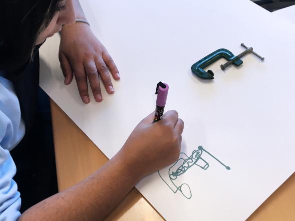 Parcours culturel avec l’artiste Léo Sudre et une classe de 6èmeSEGPA du Collège Rosa Parks, en partenariat par le BBB centre d’art et le Centre Culturel de Quartier Renan, février-mars 2023