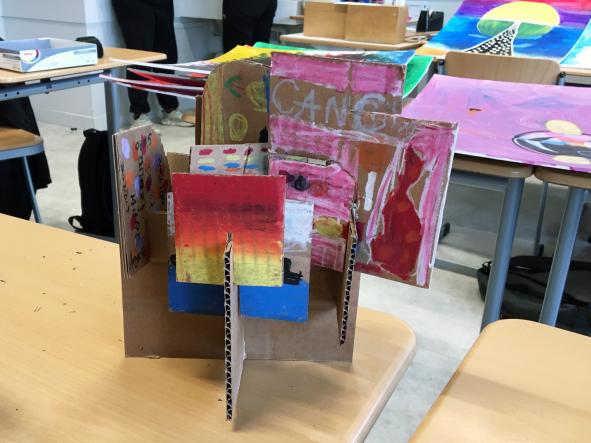 Parcours culturel avec l’artiste Léo Sudre et une classe de 6èmeSEGPA du Collège Rosa Parks, en partenariat par le BBB centre d’art et le Centre Culturel de Quartier Renan, février-mars 2023