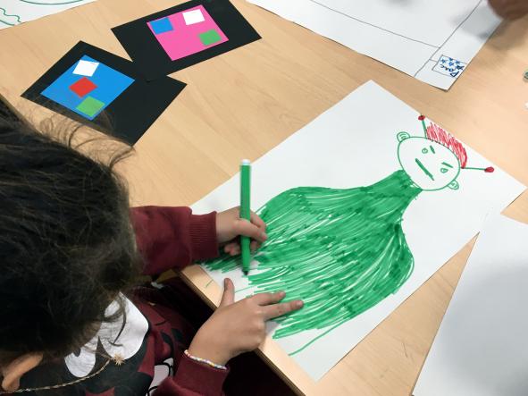 Projet « Rendez-vous dans l’espace » avec l’artiste Arnaud Loumeau, fresque murale réalisé avec les enfants CLAE, en partenariat avec le BBB centre d’art, 2023.